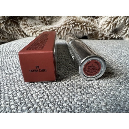 Ruj Mac Cosmetics Locked Kiss 24hr 99 Extra Chili