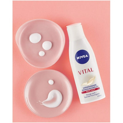 Lapte Demachiant, Nivea, Vital, 200ml Alb