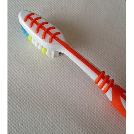 Periuțe De Dinți Colgate Extra Clean, 3 Buc, Mediu, Multicolor