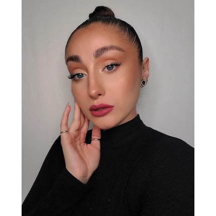 Ruj Lichid TheBalm Meet Matt(e) Hughes, Confiat, 17g