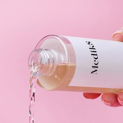 Lotiune exfoliantă, Medik8 Press & Glow, 200ml