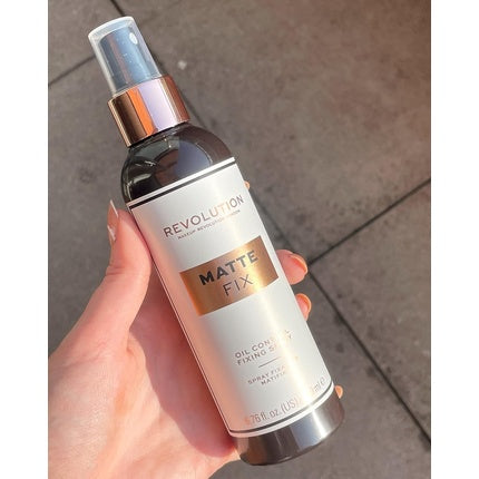 Spray fixare machiaj, Makeup Revolution, Pro Fix, 100 ml