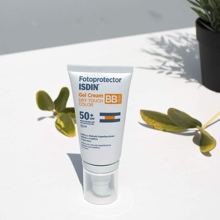 Gel cremă fotoprotector ISDIN Color SPF 50+ 50ml