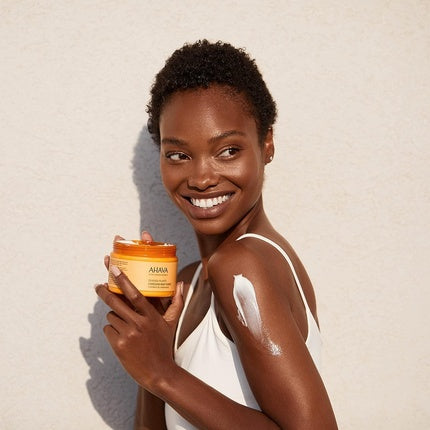 Sorbent de corp, Ahava, 350 ml, portocală mandarino și lemn de cedru