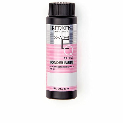 Vopsea semi-permanenta, Redken, Shades EQ 010T, platina