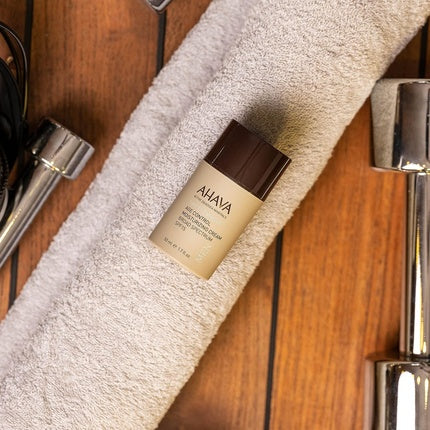 Cremă hidratantă bărbați, Ahava, SPF15, 50ml