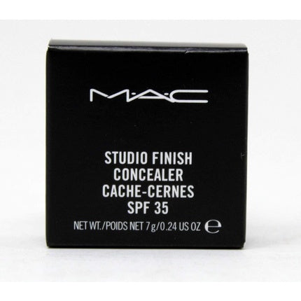 Corector MAC Studio Finish SPF 35, negru