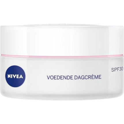 Cremă de față, Nivea, Essential, piele uscată