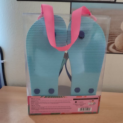 Set Îngrijire Corporală Markenlos, Tropica, gel duș și loțiune corp cu papuci de baie, albastru, mărime 37-39