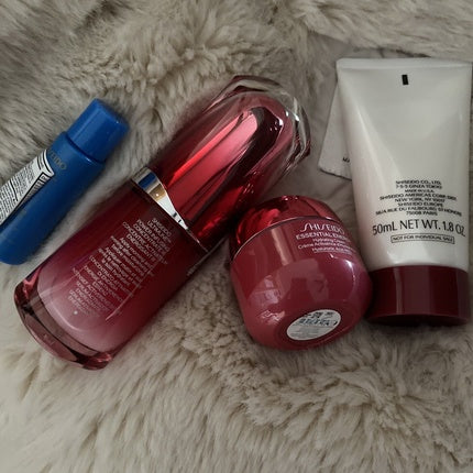 Set Îngrijire Anti-Aging Shiseido Hydrate and Strengthen, 155g