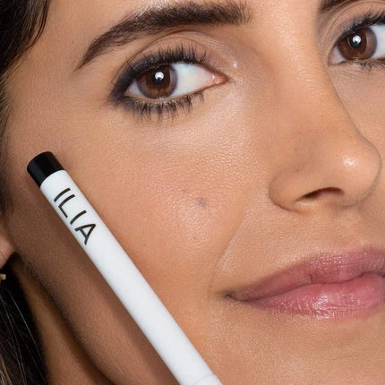 Eyeliner Ilia Beauty Gel Twilight, negru