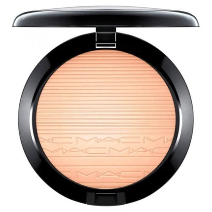 MAC Studio Sculpt SPF 15 Long-Wearing Foundation, NW40