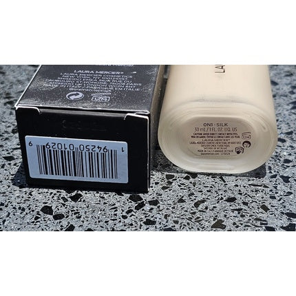 Fond de ten, Laura Mercier, Real Flawless, Silk