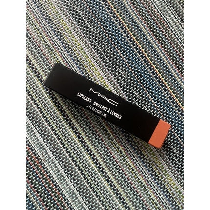 Brillant buze MAC Lipglass #349 Love Nectar, ambalaj negru, capac portocaliu