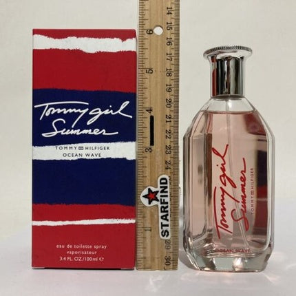 Parfum Tommy Hilfiger Tommy Girl Summer Ocean Wave, 100 ml, sticlă transparentă cu lichid roz