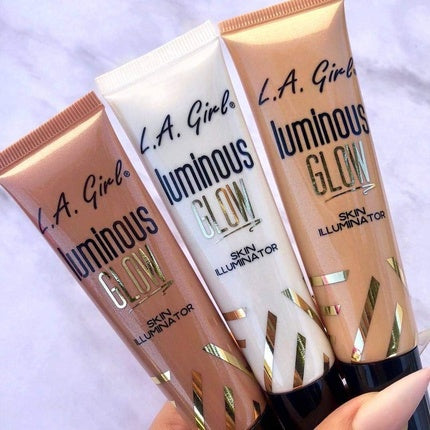 Highlighter L.A. Girl Luminous Glow Skin Illuminator - nuanțe argintiu, auriu și nude