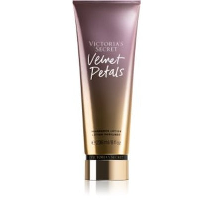 Lotiune pentru corp Victoria's Secret Velvet Petals Shimmer, 236 ml