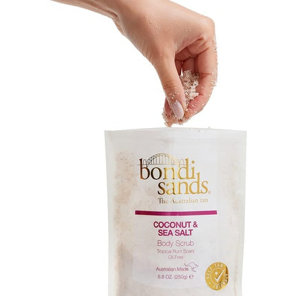 Scrub corp, Bondi Sands, rum cocos si sare de mare, 250g