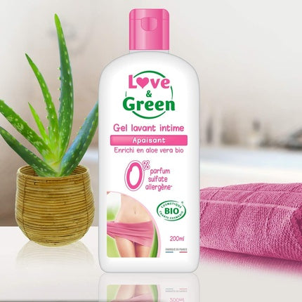 Gel Lavant Intim Love & Green cu Aloe Vera Bio, 200ml