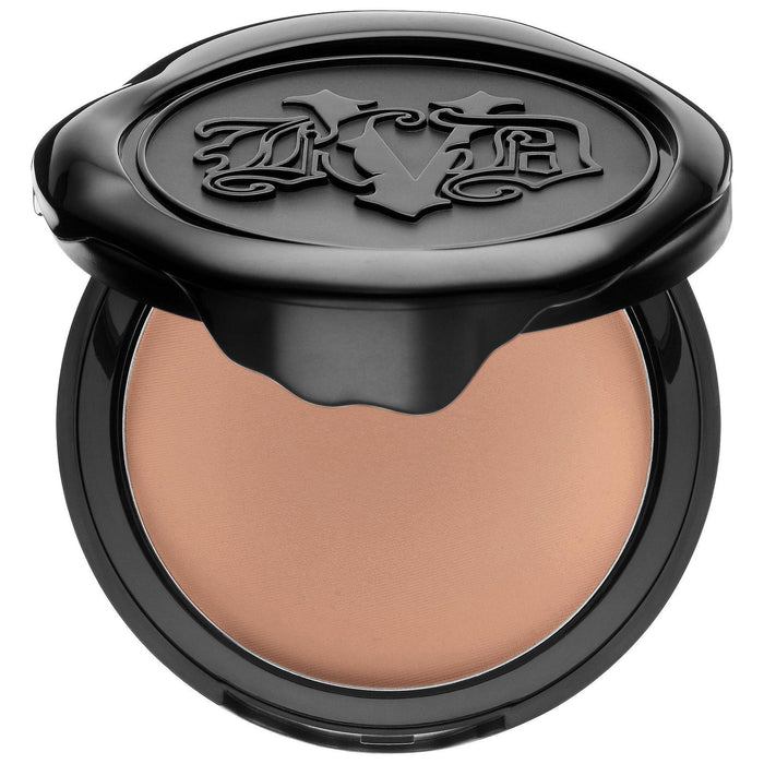 Pudră compactă Kat Von D Lock-It, mată, nuanța 03 Medium, 8 g