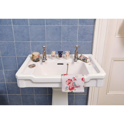Dispensator săpun lichid, Cath Kidston, Freston Cassis & Rose, 300ml, sticlă transparentă, pompă albă