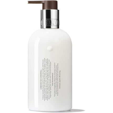 Loțiune de corp, Molton Brown, Lily & Magnolia Blossom, 300ml