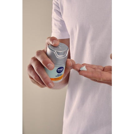 Gel Curățare Față Nivea Men Active Energy Wakeup, 100g, Culoare Albastră
