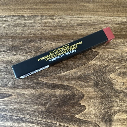 Ruj MAC Powder Kiss Velvet Blur Slim Brickthrough 2g