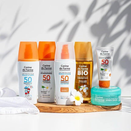 Spray protecție solară Corine de Farme Hydratation SPF30, 150ml, alb-portocaliu
