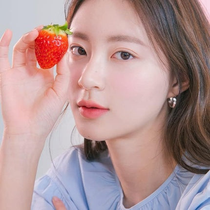 Blush Rom&Nd, Strawberry Milk, roz deschis