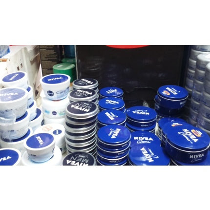 Cremă de corp NIVEA Soft, hidratantă, pentru piele normală, 200 ml
