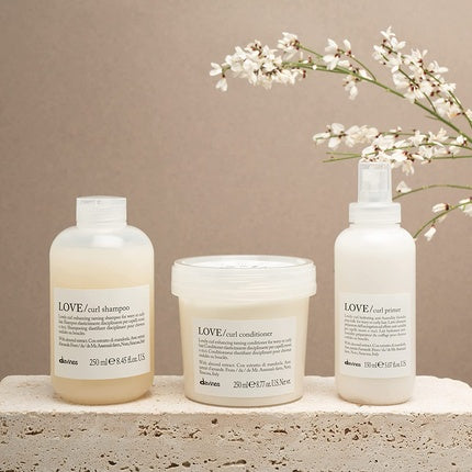 Loțiune de styling pentru păr ondulat, Davines Love Curl Primer Milk, 150ml