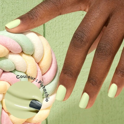 Smalt pentru unghii Manucurist Green Nail Polish Pastel Green 10 ml
