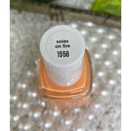Lac de unghii, Essie, Soles On Fire, portocaliu neon