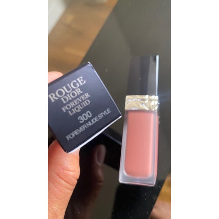 Ruj lichid mat, Dior, Rouge Dior Forever Liquid, 300 Forever Nude Style