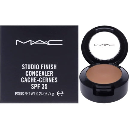 Corector, Mac, Studio Finish SPF 35 NC40