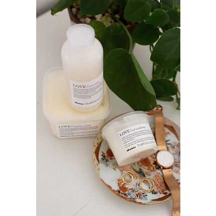 Mască de păr Davines Love Curl Essential Hair Care, 250ml