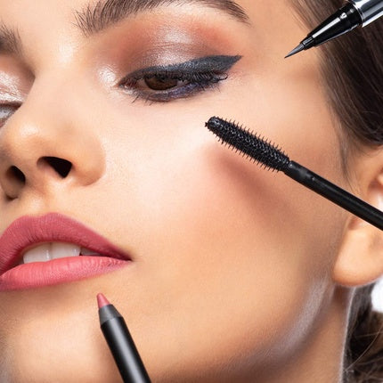 Mascara Artdeco Ultra Deep Black Intense Finish 8ml
