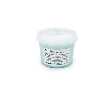 Condiționer Davines Essential Haircare Minu, 75ml, ambalaj plastic, culoare verde mentă