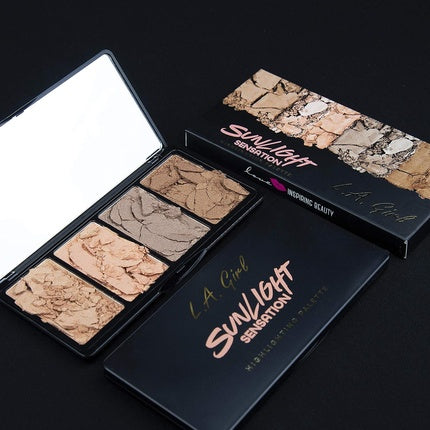 Paletă iluminatoare L.A. Girl Sunlight Sensation, culori bronzate, ambalaj negru