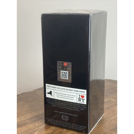 Parfum bărbătesc, Carolina Herrera, 212 Vip Black, 100ml