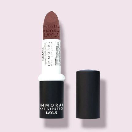 Ruj Matte Layla, Immoral Matte Lipstick 19, Culoare Ciocolatiu, Ambalaj Negru