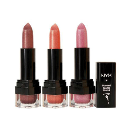 Lipstick NYX Diamond Sparkle, culoare roz pal, ambalaj negru