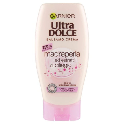 Balsam Cremă Garnier Ultra Dolce cu Madreperlă și Floare de Cireș, 200 ml