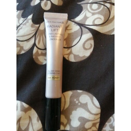 Concealer Max Factor Radiant Lift 3.5 miere