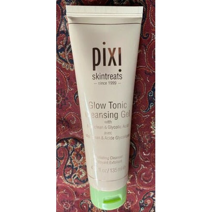 Gel de Curățare Exfoliant Pixi Skintreats Glow Tonic, cu Acid Glicolic, 135ml, Verde