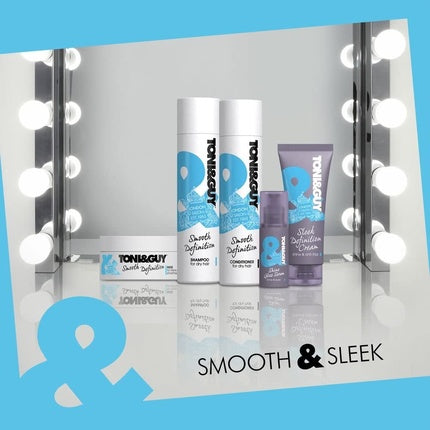 Șampon Toni & Guy Smooth Definition pentru păr uscat 50ml, alb