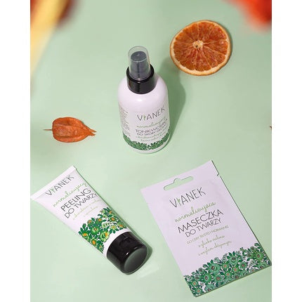 Scrub de față Vianek, 75 ml, alb