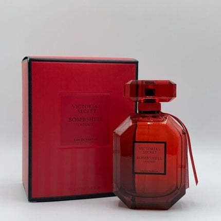 Parfum, Victoria's Secret, Bombshell Intense, roșu