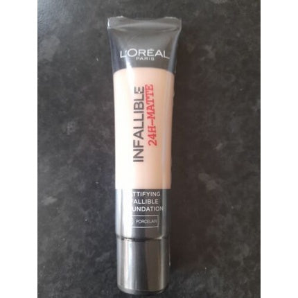 Fond de ten, L'Oréal, Infallible 24h Matte, Porcelain